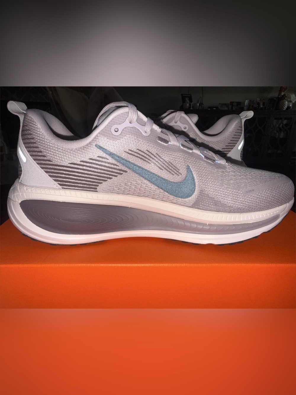Nike Vomero 18 Running Shoes Dusty Rose Pink W9 / M7.5 New in Box - Super Cushy